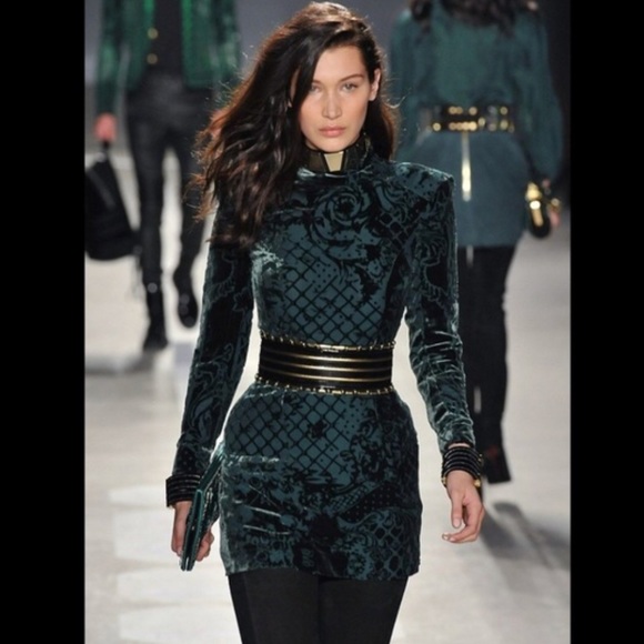 Balmain x HM Green Velvet Dress - Picture 2 of 8